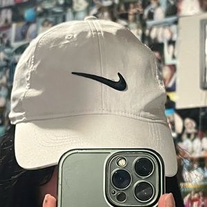 nike white hat